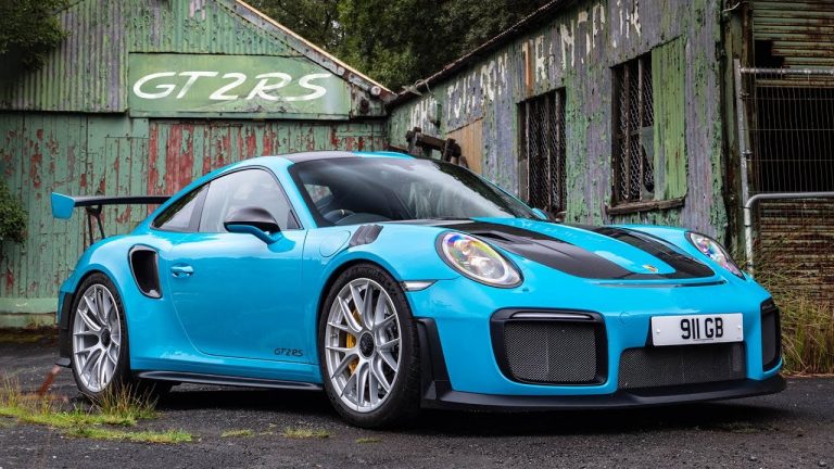 Porsche 911 GT2 RS: The Ultimate Road Review – Carfection (4K)